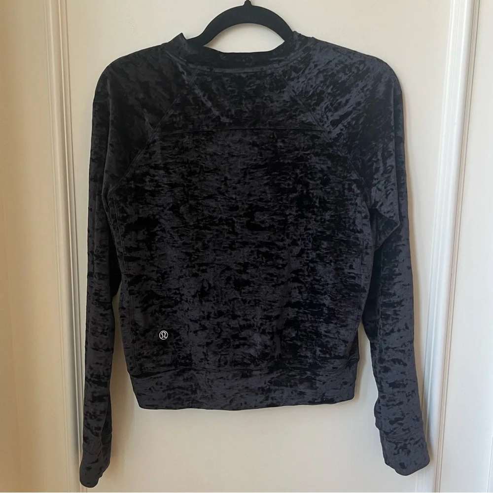 lululemon athletica excellent missing
